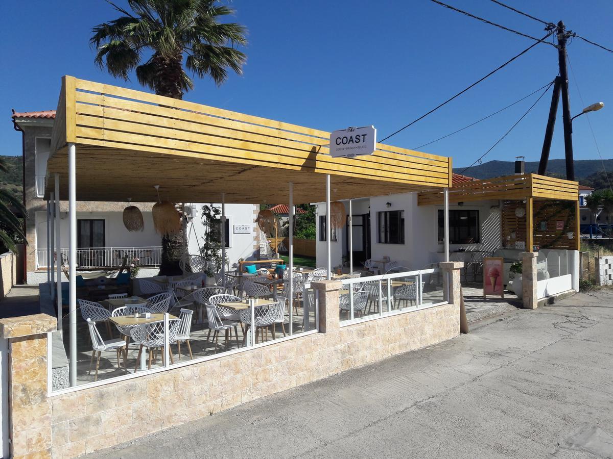The Coast Aparthotel Anaxos Exterior photo